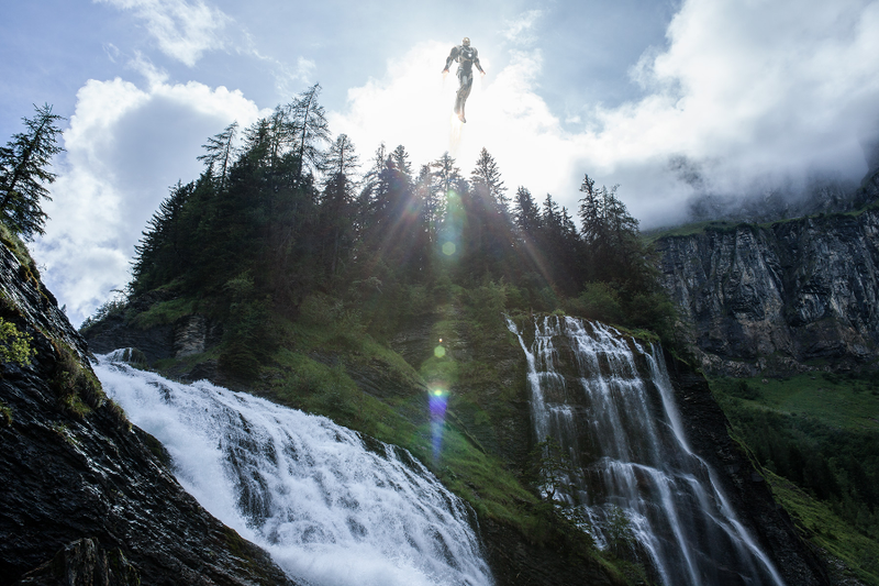 Illustration for article titled Totally Gorgeous Photos Of Superheroes Spending Time In Nature